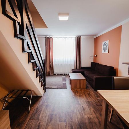 Hotel Palac Elektra Острава Экстерьер фото